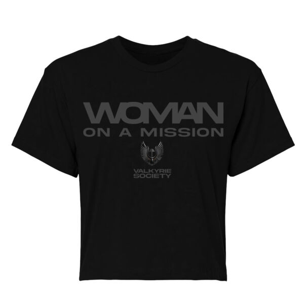 WOMAN ON A MISSION - WOMEN'S CROP T-SHIRT - $ZQ2WHF$ Thumbnail